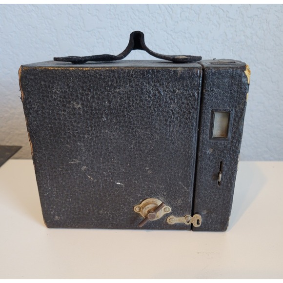 Vintage Eastman Kodak No. 2-A Brownie Box Camera Made In USA Shutter Works - Picture 5 of 16